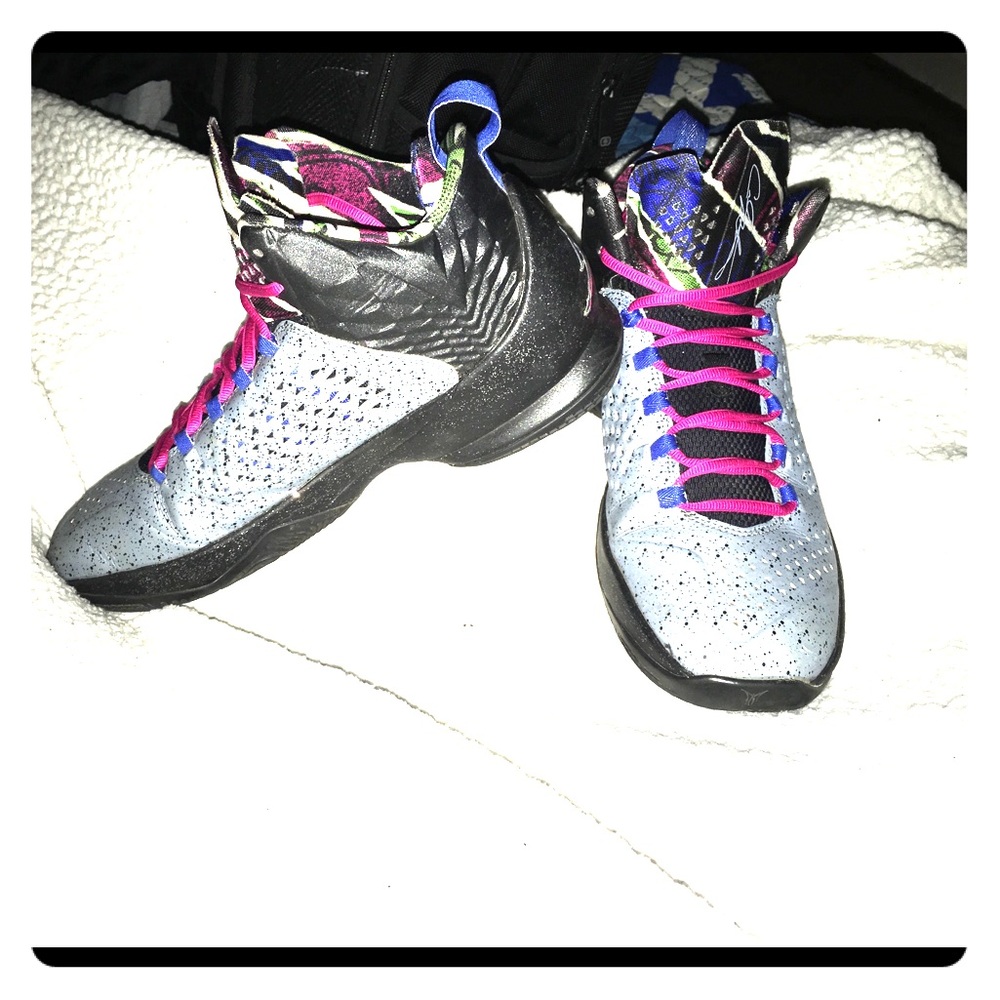 JORDAN MELO M11